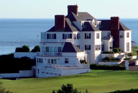 Taylor Swifts new $17m mansion in Watch Hill, RI Taylor Swift House, Rhode Island Mansions, Watch Hill Rhode Island, Last Great American Dynasty, The Last Great American Dynasty, Great American Dynasty, Ocean Front Homes, Beachfront Home, Looks Country