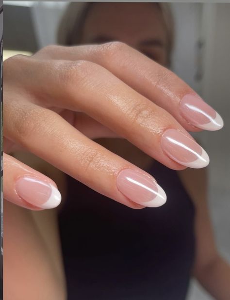 Short Almond Nails With French Tip, Short Almond French Manicure, Neutral Vacation Nails Simple, Medium Round French Tip Nails, Ivory French Tip Nails, Short Almond French Tip Nails With Pearls, French Tip Natural Nails Short Almond, Subtle French Manicure Almond, Short French Ombre Nails