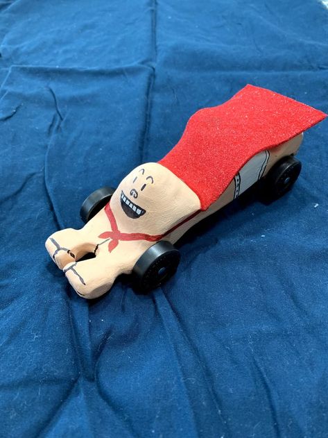 Pine Derby Cars Ideas, Harry Potter Pinewood Derby Car, Pinewood Derby Car Designs, Awana Grand Prix Car Ideas, Pinewood Derby Car Ideas, Boy Scout Crafts, Pinewood Derby Cars Templates, Cub Scout Crafts, Boy Scout Camping