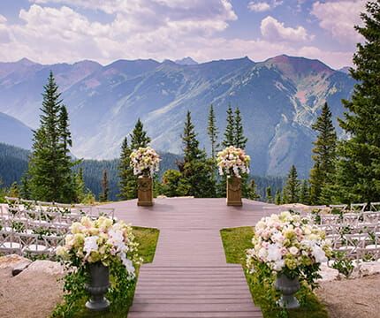 Aspen Weddings | Colorado Wedding Venues | The Little Nell Aspen Colorado Wedding, Colorado Wedding Reception, Fall Wedding Venues, Unique Destination Wedding, Wedding Ceremony Ideas, Aspen Wedding, Mountain Wedding Venues, Estes Park Colorado, Colorado Wedding Venues