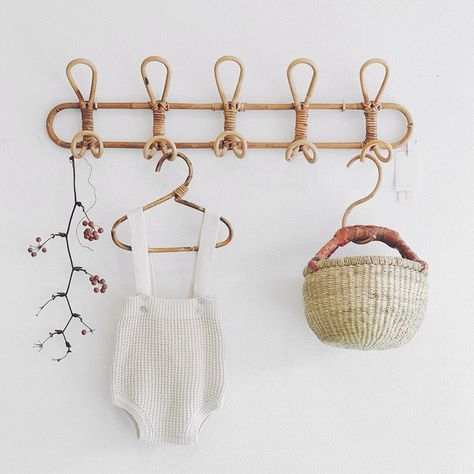 Balinese style rattan wall hook 5 hook hanging baby cloths and basket with rattan cloths hanger Rattan Hooks, Boho Baby Nursery, Twins Nursery, Towel Hangers For Bathroom, Rattan Wall, Hanger Decor, Hanging Hats, Kids Garments, Kids Room Organization