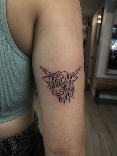 High Land Cow Tattoo, Cow Tattoo Ideas For Women, Hiland Cow Tattoos, Cute Cowgirl Tattoos, Patchwork Tattoo Western, Tattoo Ideas Cowgirl, Small Cow Tattoo Ideas, Tattoos For Women Patchwork, Highland Cow Tattoo Simple