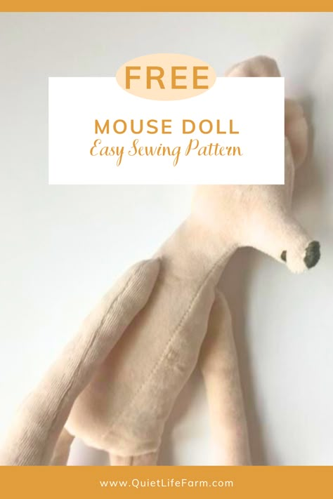 Make your very own trendy mouse doll with this free printable sewing pattern! Visit the blog for outfits for this doll, too! Tilda Mouse Pattern, Maileg Sewing Pattern, Easy Doll Dress Pattern Free, Sew Animals Patterns, Stuffed Mouse Pattern Free Sewing, Simple Doll Clothes Diy, Maileg Mouse Sewing Pattern, Mouse Doll Pattern Free, Mouse Pattern Free Sewing