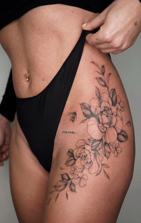 Upper Thigh Flower Tattoo Women, Front Hip Tattoo Cover Up Ideas, Rose Tattoo Hip Side Thigh Piece, Birth Flower Hip Tattoo, Upper Thigh Floral Tattoo, Thigh Side Tattoos Women, Hip Tatoos Woman, Women Leg Tattoo Thigh Tat, Woman Hip Tattoo