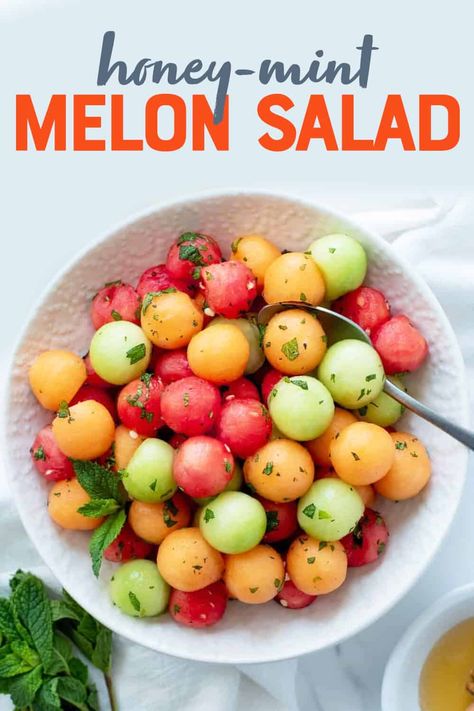 Cantaloupe Recipes, High Fiber Vegetables, Melon Recipes, Melon Salad, Mint Salad, Juicing For Health, Fruit Salad Recipes, Salad Bar, Healthy Fruits