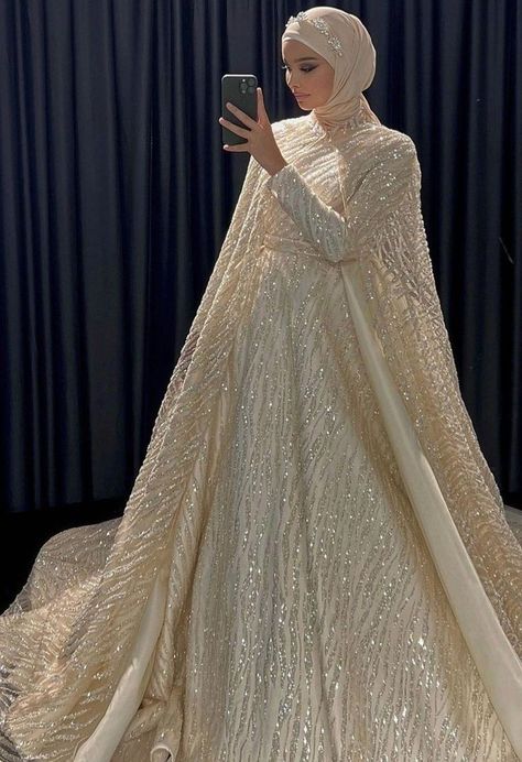 Muslim Wedding Dress Hijab Bride, Islamic Wedding Dress, Pengantin Modern, Wedding Dresses Hijab Bride, Wedding Dress Hijab, Wedding Hijab Styles, Muslim Wedding Gown, Arabic Wedding Dresses, Hijabi Brides