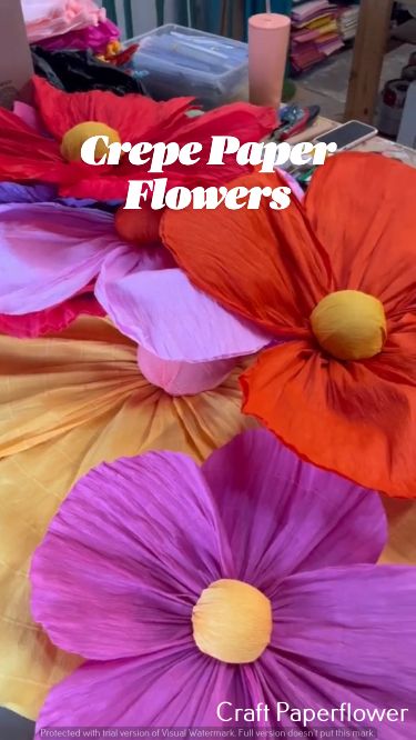 Craft-ideas crafted crafters Big Paper Flowers, Giant Flowers Diy, Christian Classroom, Crepe Paper Flowers Diy, Crepe Paper Flower, Paper Flower Patterns, Easy Paper Flowers, Flower Fascinator, Flower Pots Outdoor