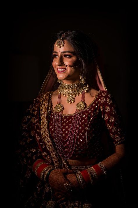 Bride Photoshoot ideas| Bridal Portraits| Choker Necklace Designs Bride Pose With Lehenga, Bride Lehenga Poses, Indian Bride Photography Poses Bridal Lehenga, Indian Bride Getting Ready Photography, Bride Poses Indoor, Bride Indoor Photoshoot, Bride Parlour Poses, Bride Photoshoot Indoor, Indoor Bride Photography