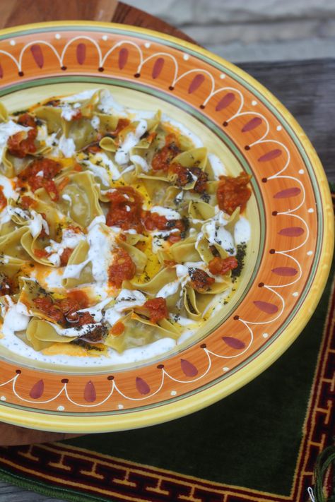 Afghani Mantu - Fatima's Fabulous Kitchen Afghan Mantu Recipe, Mantu Recipe, Tomato Lentils, Yellow Split Peas, Steamed Dumplings, Mint Sauce, So Hungry, Fabulous Kitchens, Wonton Wrappers