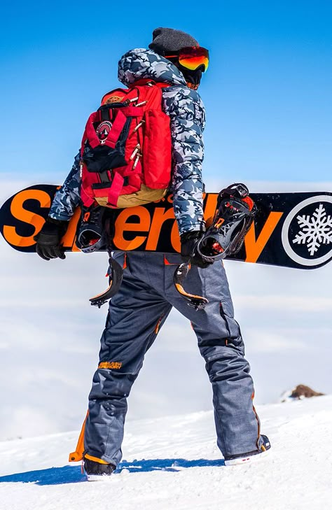 Mens Skiwear - Shop Ski Jackets for Men Online | Superdry Snow Ski Outfit Men, Mode Au Ski, Snowboard Style, Mens Ski Wear, Snow Board, Snowboarding Style, Snow Boarding, Sport Model, Ski Outfit