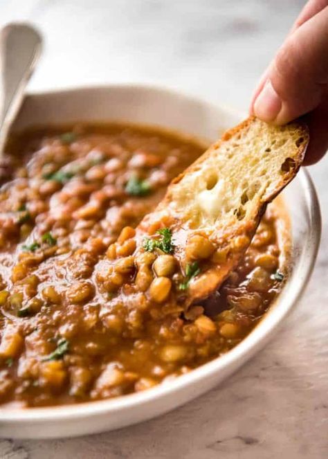 Why settle for a bland Lentil Soup when you make a standout one? Just a hint of spices and finishing it off with lemon zest makes all the difference! www.recipetineats.com Meatless Soups, Fall Salads, Turmeric Soup, Garlic Cauliflower, Comforting Soup, Recipetin Eats, Lentil Soup Recipes, Easy Soup, Lentil Recipes