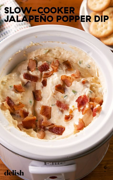 Slow Cooker Jalapeño Popper Dip Will Disappear Immediately At Any PartyDelish Popper Dip Recipe, Cauliflower Grilled, Jalapeno Popper Dip Recipe, Jalapeno Bacon, Small Slow Cooker, Au Gratin Potato Recipes, Summer Appetizers, Jalapeno Popper Dip, Au Gratin Recipes