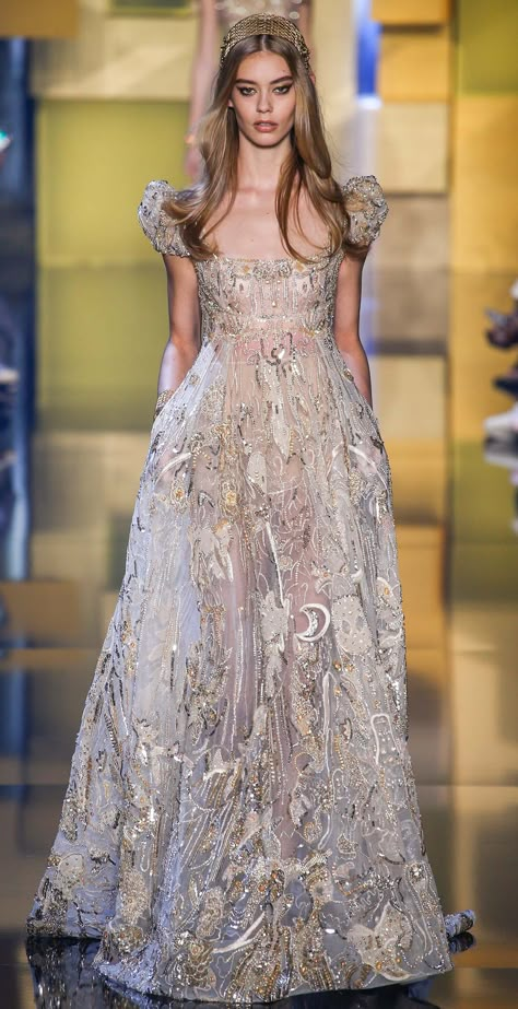 Elie Saab Fall 2015 Couture 2015, 2015 Couture, Haute Couture Paris, Elie Saab Fall, Ellie Saab, Elie Saab Couture, Collection Couture, Fashion Friday, Vogue Japan