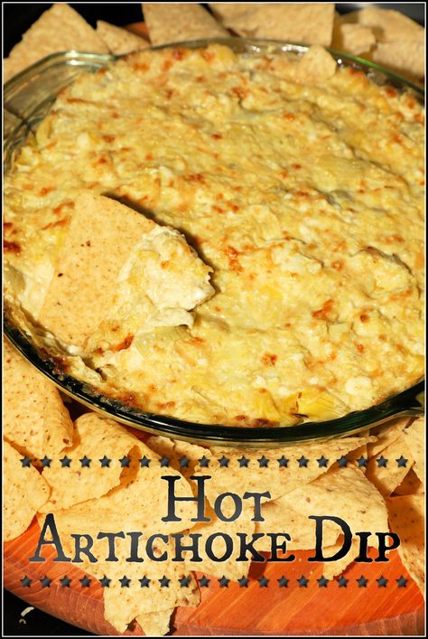 This dip is creamy and rich and makes a tasty hors d'oeuvre to share or a lunchtime sandwich spread. A delicious recipe adapted from The Pioneer Woman's favorite appetizer. Hot Reuben Dip, Reuben Dip, Hot Artichoke Dip, Awesome Appetizers, Artichoke Dip Recipe, Classic Appetizers, Sandwich Spread, Creative Recipes, Amazing Appetizers