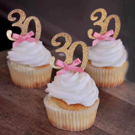 Birthday 30th Ideas, 30th Birthday Cupcakes, Birthday Straws, 30th Ideas, 30th Birthday Ideas For Women, 30th Birthday Party Ideas, 30th Birthday Themes, 30th Birthday Party Decorations, 30th Bday Party