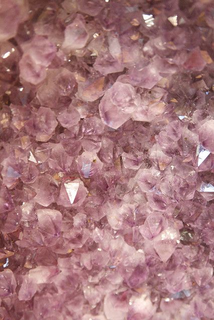 crystal Pink Crystal Aesthetic, Tea Rose Color, Nymphaea Lotus, Mauve Aesthetic, Rose Gold Aesthetic, Crystal Aesthetic, Rose Crystal, Rosé Aesthetic, Pink Gem