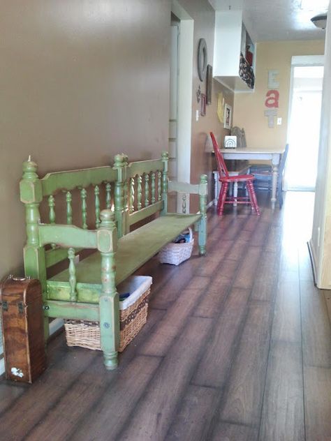 DIY bench from twin size bunk bed - something on a smaller scale would be cool  for the entryway.  //. I'm lovin the floors too.... Twin Bed Into Bench, Painted Twin Bed Frame, Twin Bed Bench, Bed Frame Bench, Headboard Benches, Homemade Chalk, Modern Bunk Beds, Headboard Bench, Old Beds