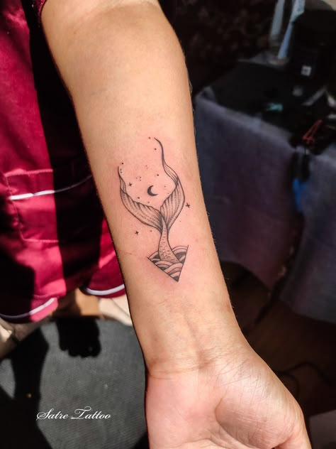 Dainty Mermaid Tail Tattoo, Siren Tail Tattoo, Siren Tattoo Minimalist, Mermaid Hand Tattoo, Mermaid Ankle Tattoo, Mermaid Tail Tattoo Simple, Mermaid Tale Tattoo, Simple Mermaid Tattoo, Hardcore Tattoos