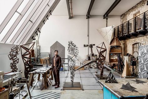 Conrad Shawcross, Studio House, Bg Design, Weathering Steel, Mechanical Art, Metal Bending, New York Studio, Liverpool Street, 20 Century