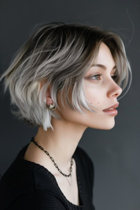 Short Ombre Hair, Blonde Tips, Hair Inspiration Short, Shot Hair Styles, Hair Life, Hairstyles Ideas, Pixie Hairstyles, Cortes De Cabello, Grey Hair