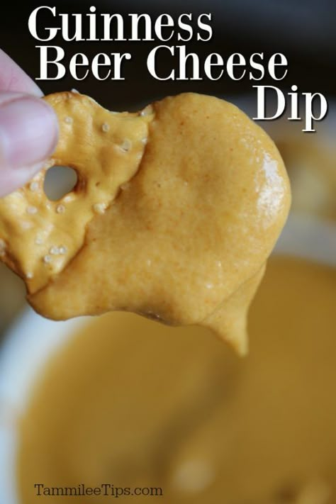 Guiness Cheese Dip Recipes, Guiness Cheese Dip Crockpot, Guiness Beer Cheese Dip For Pretzels, Dark Beer Recipes, Guinness Cheese Dip, Guinness Beer Cheese Dip, Guinness Beer Cheese, Guinness Recipes, Cheesy Snacks