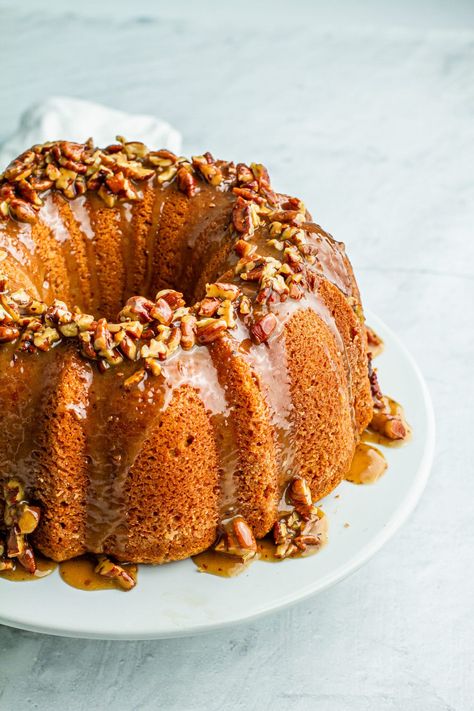 Southern Sweet Potato Pound Cake (Pecan Praline Glaze) - Meiko and The Dish Pecan Glaze Recipe, Pineapple Pound Cake Recipe, Pecan Glaze, Pineapple Pound Cake, Pinterest Food Recipes, Bunt Cake Recipe, Sweet Potato Pound Cake, Glazed Sweet Potatoes, Sweet Potato Pecan