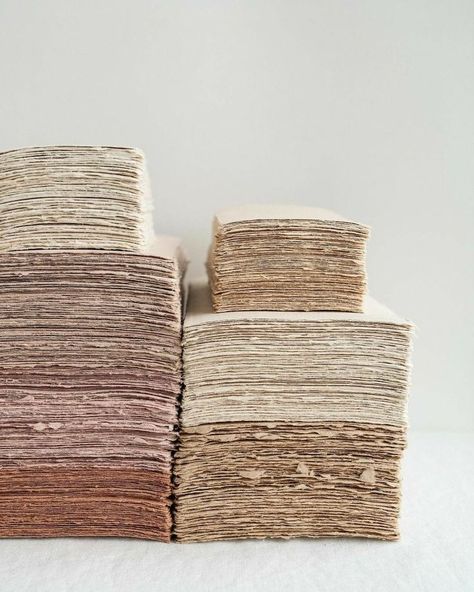 Stacked Paper Art, Handmade Paper Journal, Stack Of Paper, Paper Aesthetic, Recycled Paper Crafts, Handmade Paper Art, Handmade Journals Diy, Handmade Aesthetic, Paper Press