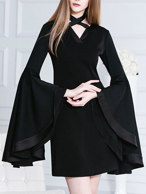 Flowing Sleeves, Witchy Fashion, Goth Dress, Short Homecoming Dress, Beauty Dress, Sleeves Dress, Sammy Dress, Butterfly Sleeves