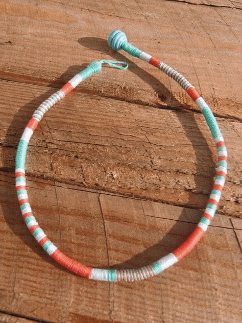 Ankle Bracelets Diy, Cute Friendship Bracelets, Homemade Bracelets, Friendship Bracelets Designs, String Bracelets, Anklets Boho, Diy Friendship Bracelets Patterns, Bracelets Design, Diy Bracelets Easy