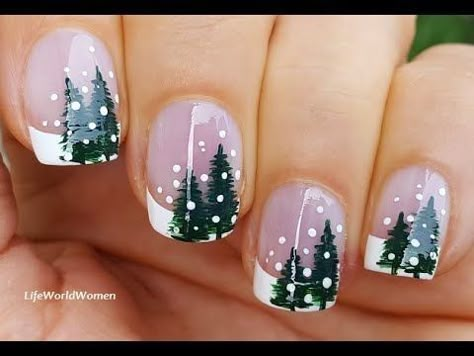 Winter French Manicure, Tree Nail Art, Nail Art Noel, Christmas Tree Nails, Tree Nails, Gel Set, Cute Christmas Nails, Christmas Gel Nails, Christmas Nail Art Designs