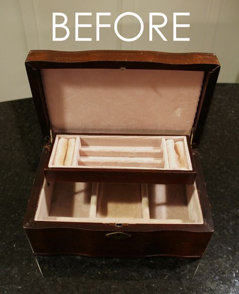 Inside Jewelry Box Diy, Upcycled Jewelry Box Diy Ideas, Small Jewelry Box Makeover, Repurposed Wooden Box, Wood Box Diy, Jewelry Box Redo, Diy Furniture Upcycle, Upcycle Jewelry Box, Old Jewelry Box