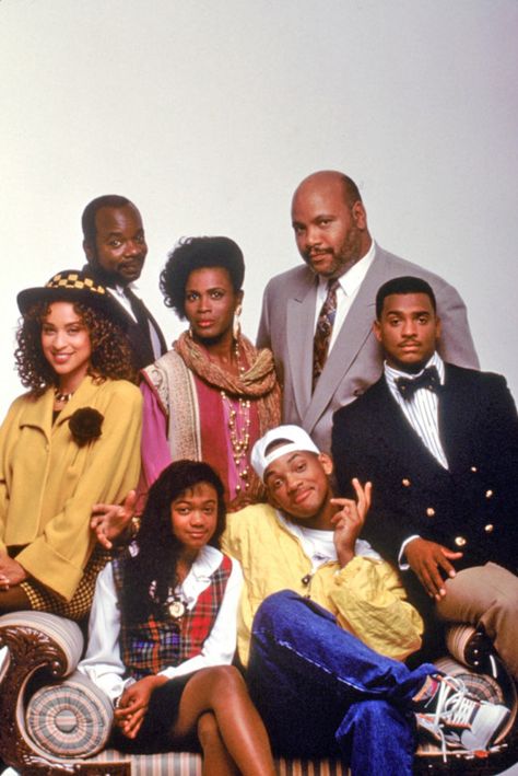 In the 90's there was a focus on big families consisting not only consisting of the immediate family. Shows such as The Fresh Prince of Bel Air and Full House showed big families consisting of brothers, sisters, cousins, aunts, and uncles all living under one roof. Black Sitcoms, Black Tv Shows, 90s Tv Shows, Fresh Prince Of Bel Air, Desain Editorial, Prince Of Bel Air, Septième Art, 90s Tv, Black Tv