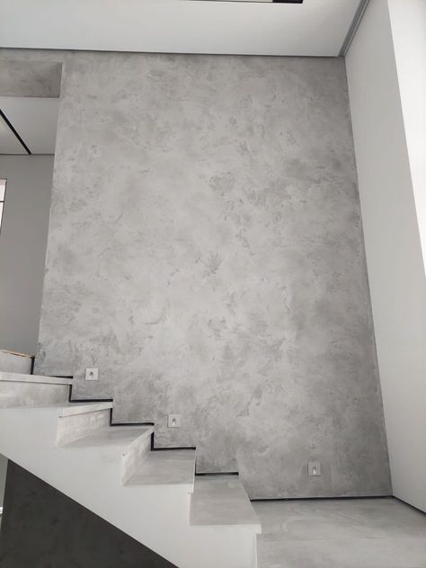 Concrete Feature Wall, Concrete Wall Design, Wall Molding Living Room, Metallic Paint Walls, Room Wallpaper Designs, Staircase Interior Design, Staircase Wall Decor, House Wall Design, House Paint Interior