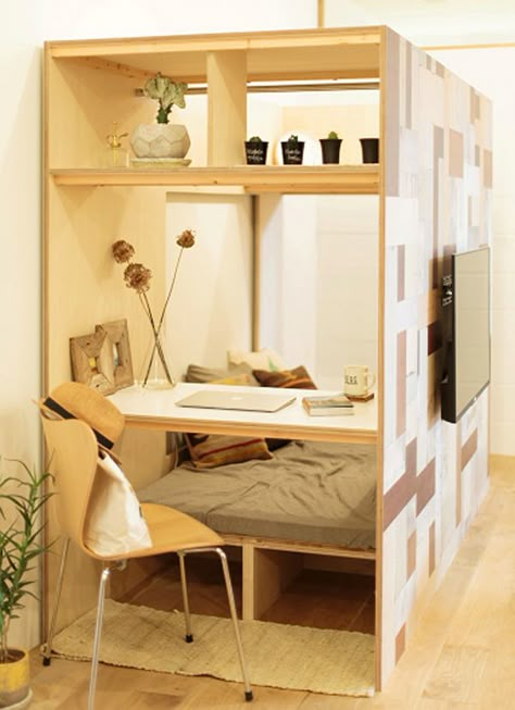 Cozy Workspace, Micro Apartment, Casa Country, Japanese Interior Design, Micro House, Small Space Design, Japanese Interior, Compact Living, Space Saving Furniture