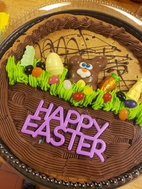 Easter Cookie Cake Ideas, Easter Cookie Cake Designs, Giant Easter Cookie, Easter Message Cookies, Giant Cookie Cake Birthday, Easter M&m Cookies, Easter Cake Decorating, Message Cookies, Easter Messages