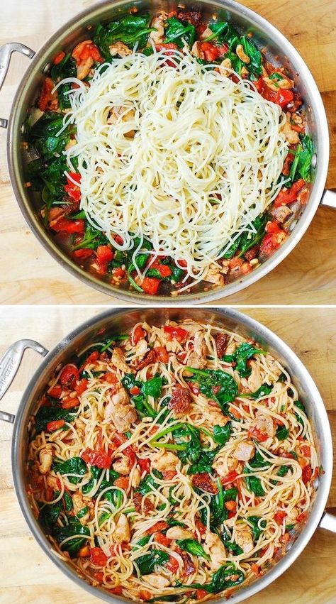 Tomato Spinach Chicken Spaghetti – this recipe features pasta, fresh tomatoes, sun-dried tomatoes, fresh basil, spinach, garlic, and olive oil.   It’s a great Summer pasta recipe!  Easy and quick!  Only 30 minutes to make.  A fantastic way to prepare chicken pasta using fresh vegetables! #tomatoes #spinach #spaghetti #pasta #chicken #chickenpasta #tomatopasta #spinachpasta #healthy #healthypasta #vegetables #healthyrecipe #basil #garlic #oliveoil #30minutes #Italian #Mediterranean #protein Pasta Fresh Tomatoes, Healthy Pasta Recipes Clean Eating, Pasta Alfredo Receta, Pasta Recipe Easy, Spinach Spaghetti, Summer Pasta Recipes, Pasta Fresh, Garlic And Olive Oil, Spinach Chicken