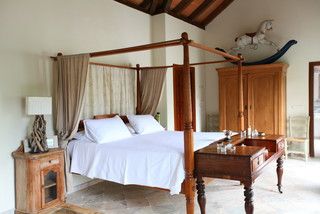 Cortijo El Aguilon - mediterranean - bedroom Colonial Bedroom, Black Metal Bed Frame, Black Metal Bed, Creole Cottage, West Indies Style, Mother Earth Living, British Colonial Decor, British West Indies, Canopy Beds