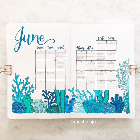 This is what my calendar looks like this month. Blue is such a soothing color, I really like to use…” Blue Bullet Journal, Bullet Journal Month, Bullet Journal Monthly Spread, Bullet Journal Notes, Bullet Journal Paper, My Calendar, Bullet Journal Mood, Bullet Journal Aesthetic, Bullet Journal Diy