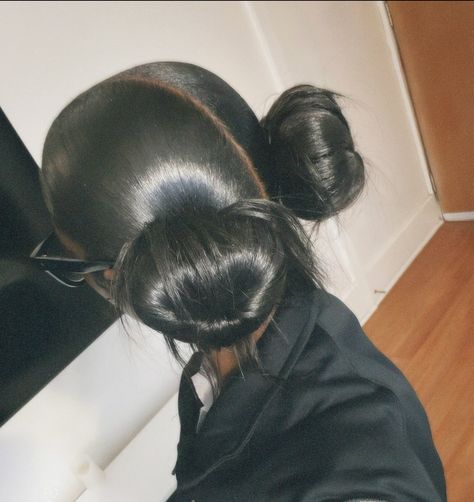 MBC 🎀 (@bitchimzb) on X Add Me On Snap, Sleek Ponytail Hairstyles, Instagram Add, Quick Natural Hair Styles, Quick Weave Hairstyles, Quick Braided Hairstyles, Peinados Recogidos, Protective Hairstyles Braids, Curly Hair Styles Easy