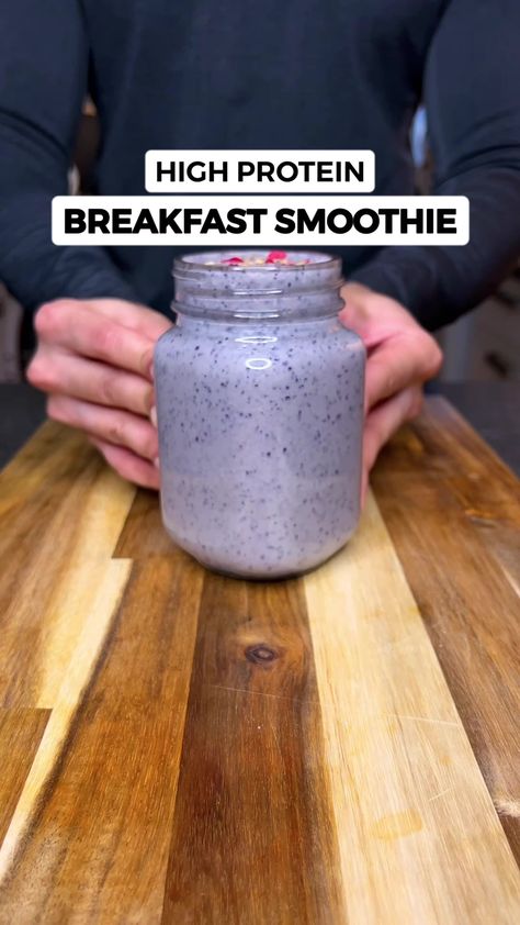 Muscle Gain Recipes, Smoothie Low Calorie, High Protein Breakfast Smoothies, Protein Breakfast Smoothie, High Protein Smoothies, Vanilla Powder, Oatmeal Smoothie Recipes, Foods To Cook, Weight Watchers Smoothie Recipes