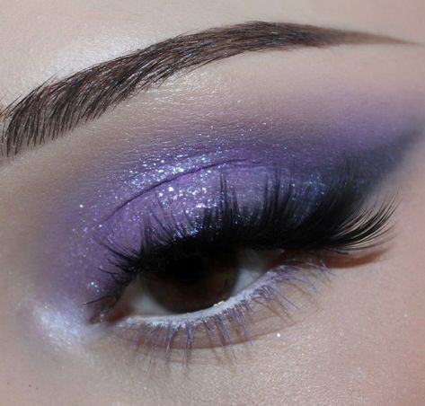 Smokey Eye With Purple, Purple Makeup Looks, Rose Lalonde, Purple Eye Makeup, Swag Makeup, Purple Makeup, Ethereal Makeup, Dope Makeup, Makeup Eye Looks