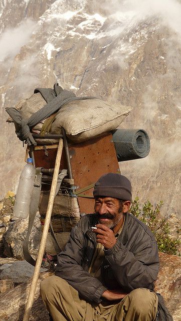 #travel #travelinspiration #travelphotography #pakistan #YLP100BestOf #wanderlust Mountain People, Beautiful Pakistan, Pak Army, Pakistan Zindabad, Islamic Republic, We Are The World, Meet People, South Asia, World Cultures