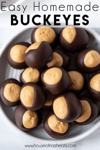 Easy Buckeyes Recipe Simple, Buckeye Balls Easy, Easy Buckeyes Recipe, Buckeye Peanut Butter Balls, Recipe Peanut Butter Balls, Easy Buckeye Recipe, Easy Buckeyes, Buckeye Balls Recipe, Buckeye Recipe Easy