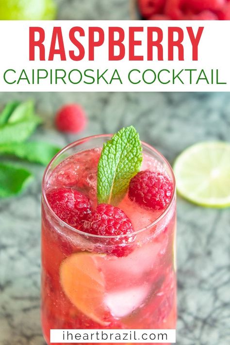 Zesty and easy, this raspberry caipiroska is a twist on the classic Brazilian cocktail with cachaça, the caipirinha. Give it a try! | easy raspberry cocktail | raspberry drink recipe | caipiroska cocktail | caipiroska drink | raspberry cocktail | raspberry drink #raspberry #caipiroska Raspberry Mojito Recipe Pitcher, Raspberry Drink Recipes, Raspberry Mojito Recipe, Mojito Punch, Mojito Recipe Pitcher, Recipes With Vodka, Alcohol Punch, Brazilian Cocktail, Raspberry Drink