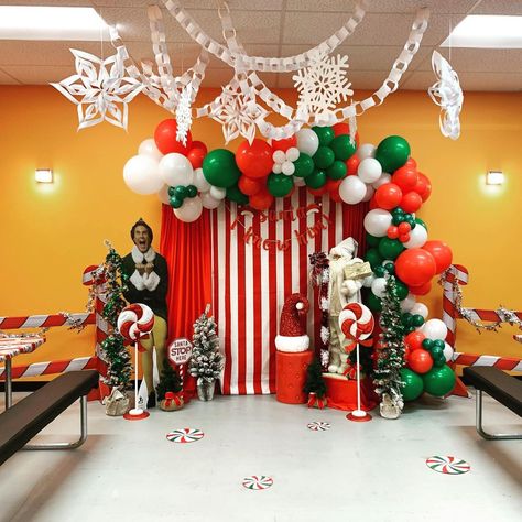 Elf On The Shelf Themed Christmas Party, Buddy The Elf Photo Booth, Elf Theme Christmas Decorations, Elf Party Theme, Christmas Party Elf Theme, Elf Themed Birthday Party, Buddy The Elf Parade Float Ideas, Buddy The Elf Themed Christmas Decor, Dr Office Christmas Decorations