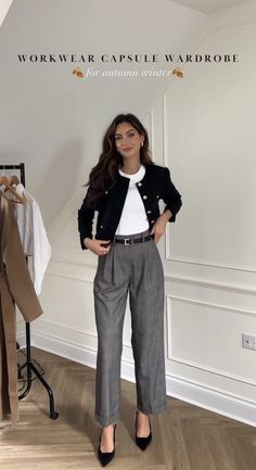 Aesthetic Lawyer, Lawyer Fashion, Business Outfits Women, Stylish Work Attire, Office Outfits Women, Business Casual Outfits For Work, Classy Work Outfits, Stylish Work Outfits, Interview Outfit