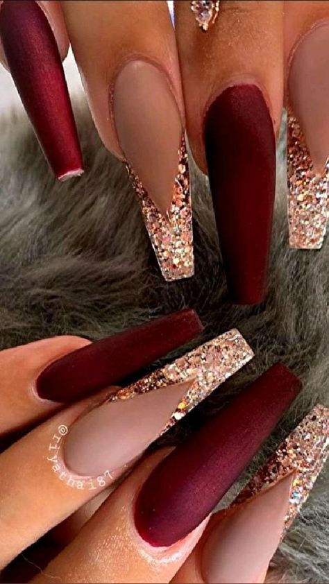 Burgundy Acrylic Nails, Winter Nail Ideas, Homecoming Nails Blue, Milky Nails, Wedding Nails Glitter, White Glitter Nails, Nails Green, Nails Homecoming, Homecoming Nails Acrylic