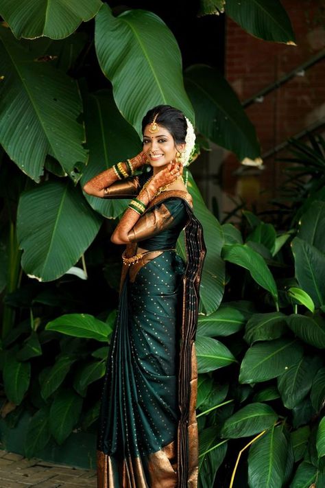 Whatsapp 6383591914 Telugu Bride Poses, South Indian Hindu Wedding, Hindu Wedding Saree Brides, Saree Bride Poses, Wedding Saree Indian Hindu, Tamil Bride Poses, Hindu Bride Poses, Bride Engagement Poses Singal, Bridal Green Saree