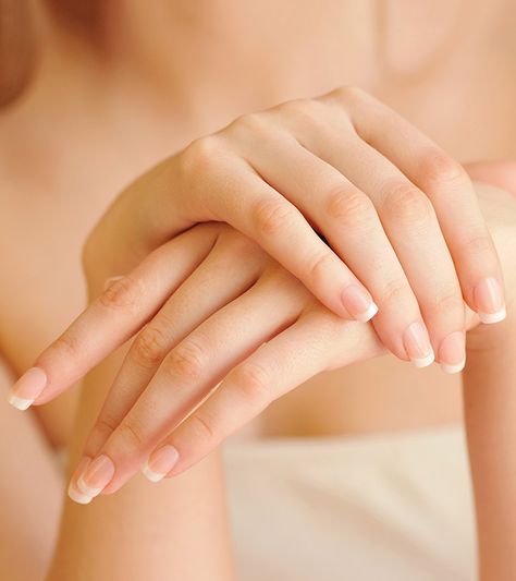 10 Simple Beauty Tips For Hands At Home Hand Care Anti Aging, Loose Neck Skin, Hands Care, Hand Care Routine, Wrinkles Hands, Hand References, Nail Care Routine, Nail Care Tips, Spots On Face