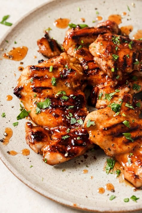 Grilled Hot Honey Chicken | Real Balanced Meat Protein Meals, Gluten Free Bbq Sauce, Chicken In Foil, Gf Dinners, Cauliflower Potatoes Salad, Gluten Free Bbq, Honey Chicken Recipe, Hot Honey Chicken, Ducky Duck